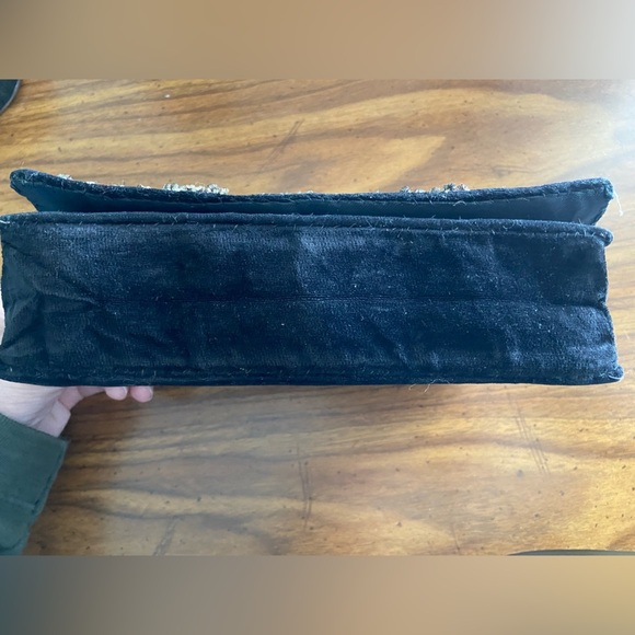 Vintage 1930s Indian Embroidered Wire Velvet Clutch Bag Purse
